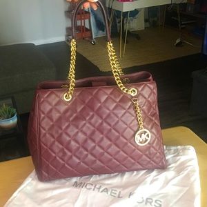 Michael Kors Quilted bag